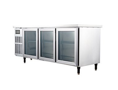 Counter 18 Series | 3 Glass Doors Refrigerator